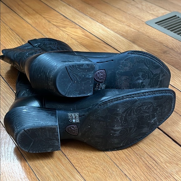 Black Leather Cowboy Boots Ariat Womens 8.5 square toe - Picture 4 of 8